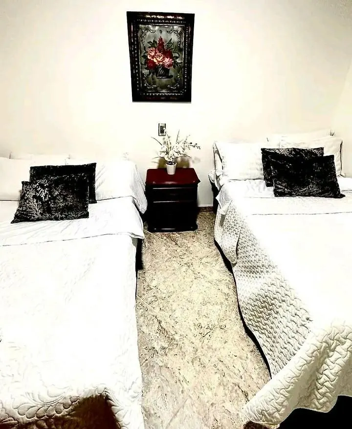 Casa Hotel Laureles Medellin Homestay